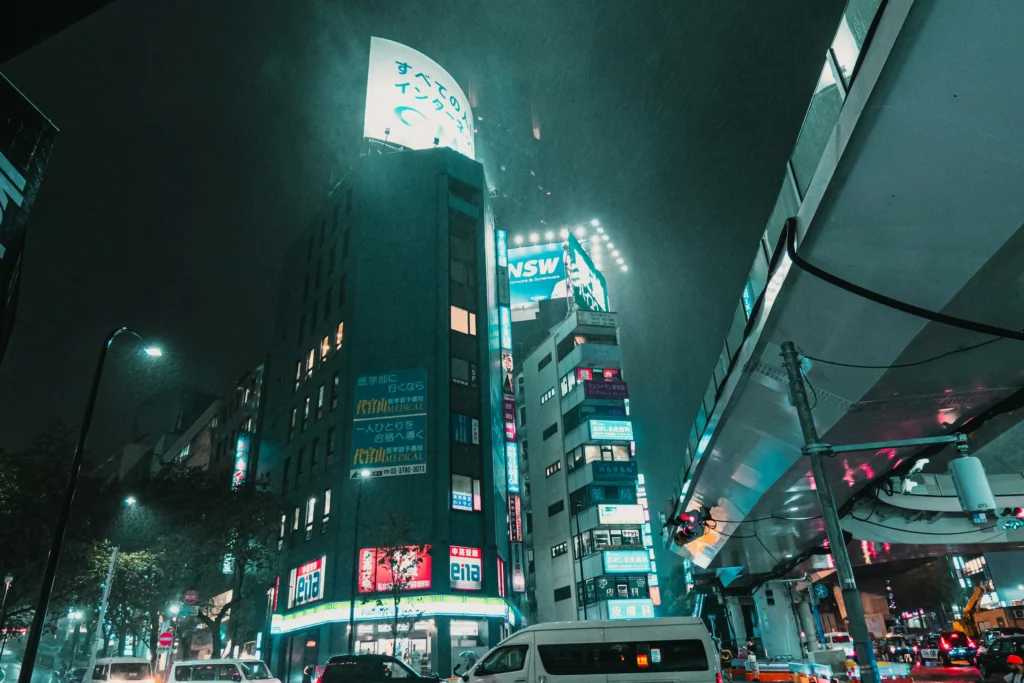 02-neon-district