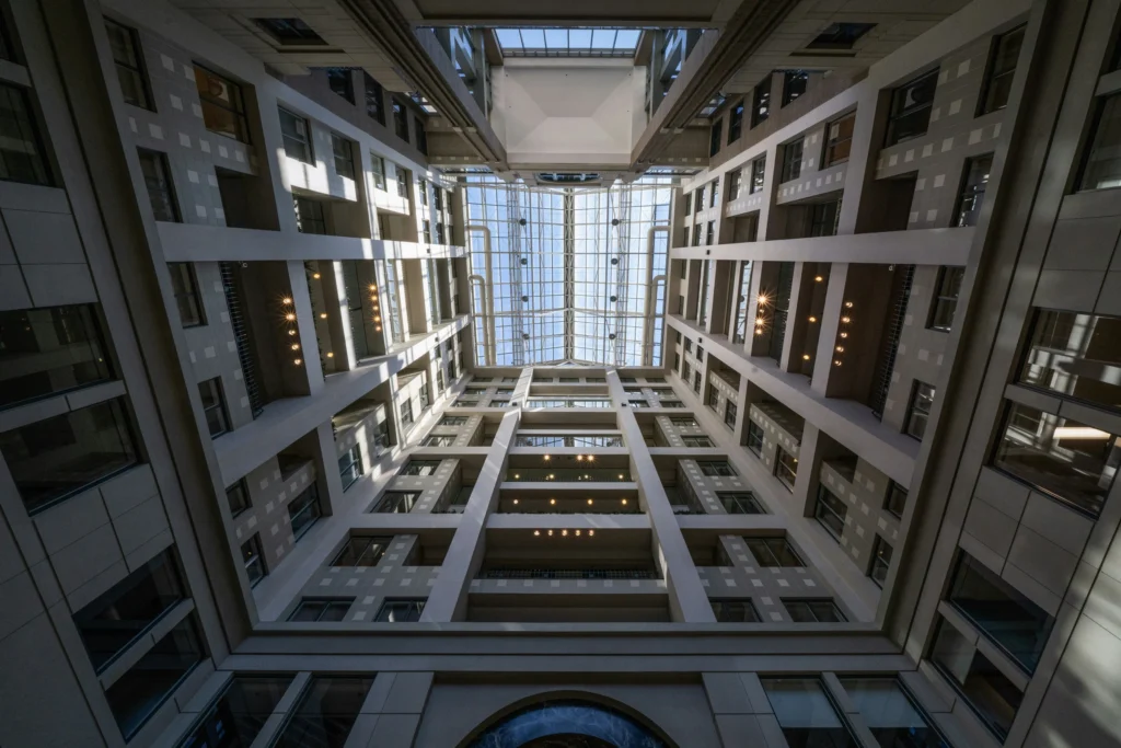 04-glass-atrium